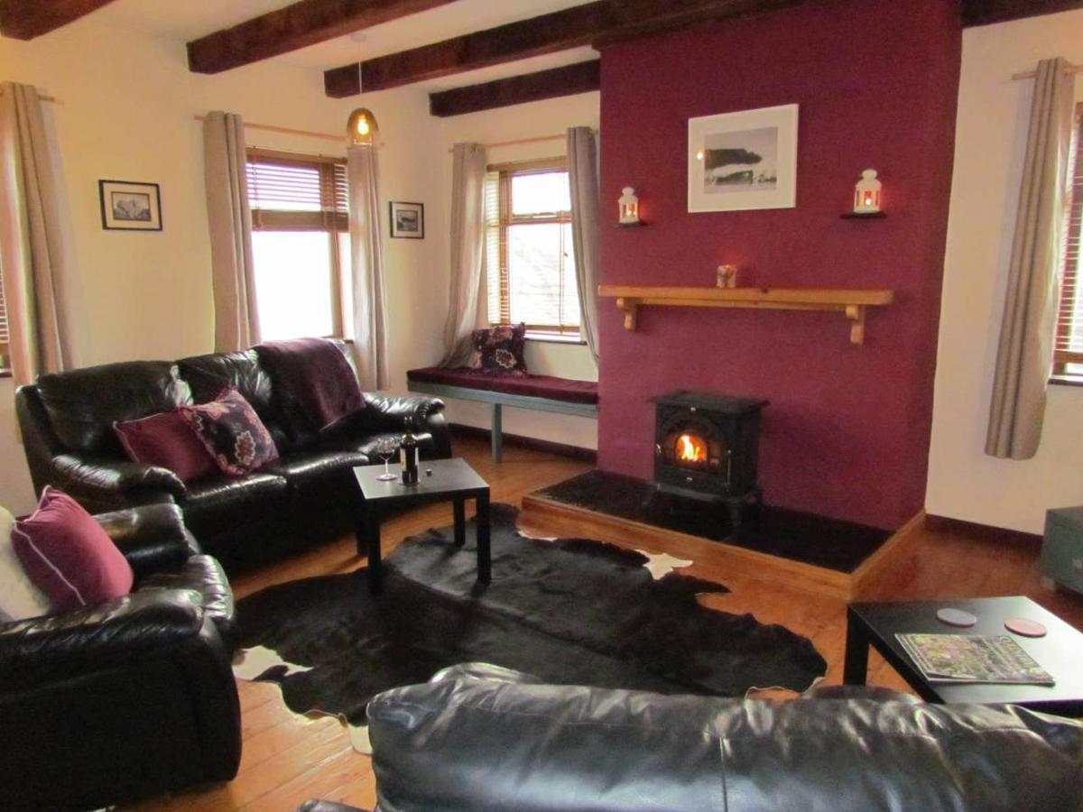 Half Door Cottage Doolin Eksteriør billede